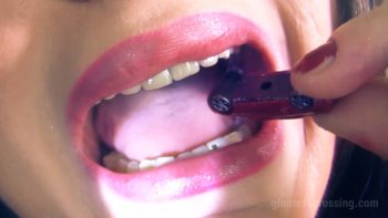 Giantess Loryelle Highway to Toy Car Crush